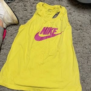 Nike tank